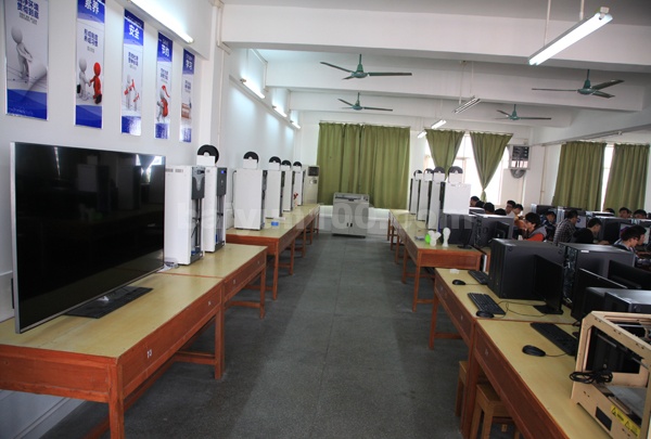 白云．捷和3D打印产学研中心