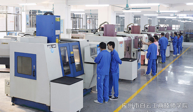 （初中毕业报读）2020年三年升大班专业一览表