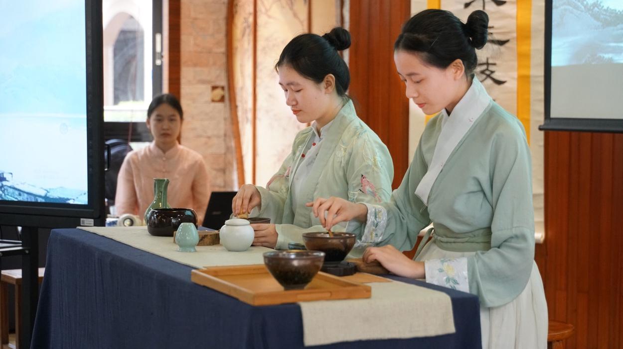 广州烹饪的中专（附广州厨师中专排名榜）-广东技校排名网