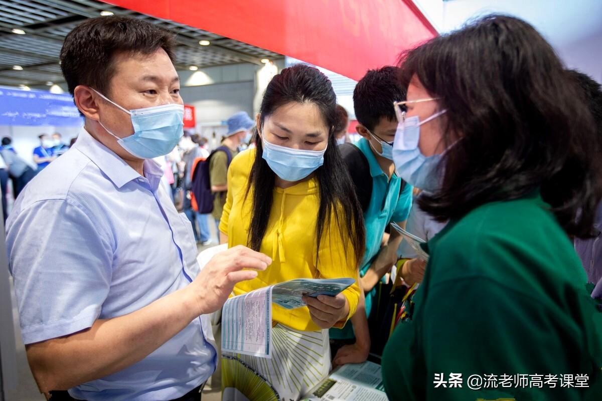 上海健康医学院是公办还是民办（附招生专业）-广东技校排名网