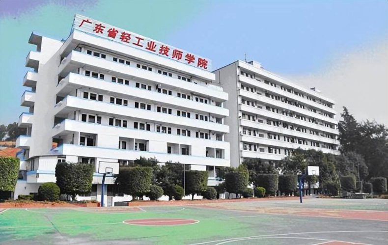 广东省10大重点中职学校-广东最好中专排名-1