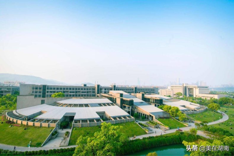 湖南大学哪个比较好-湖南本科、专科排名-1